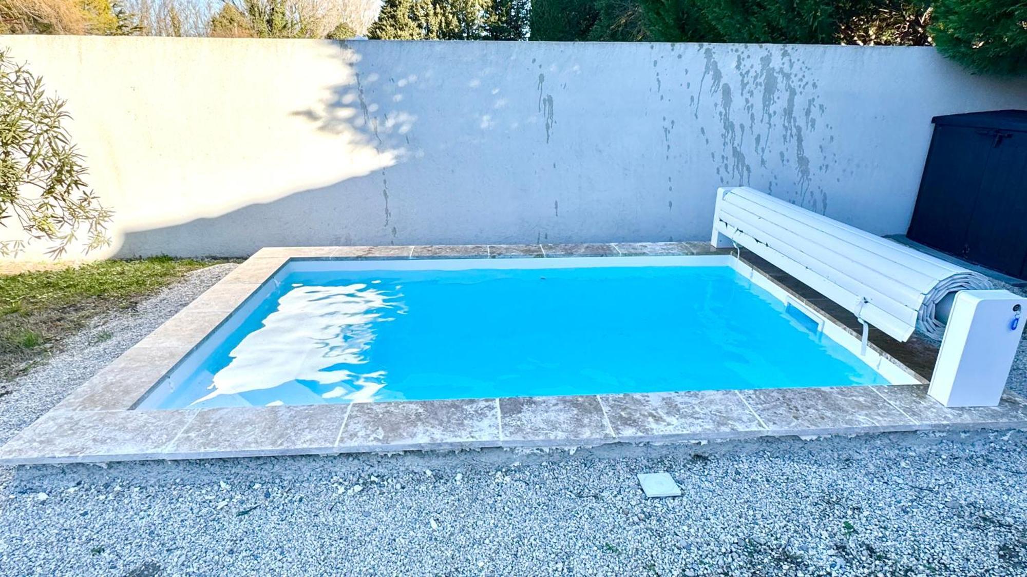 Le Petit Fresquounet Althen-des-Paluds Luaran gambar